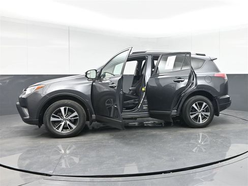 Used 2017 Toyota RAV4 XLE w/ Plus Special Value Package image 39