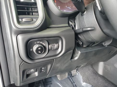 Used 2026 RAM 1500 Big Horn AWD/4WD image 19