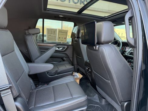 Used 2021 Chevrolet Tahoe High Country w/ Premium Package 2 image 24