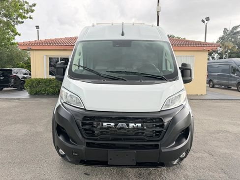 Used 2025 RAM ProMaster 2500 w/ Convenience Group FWD image 10