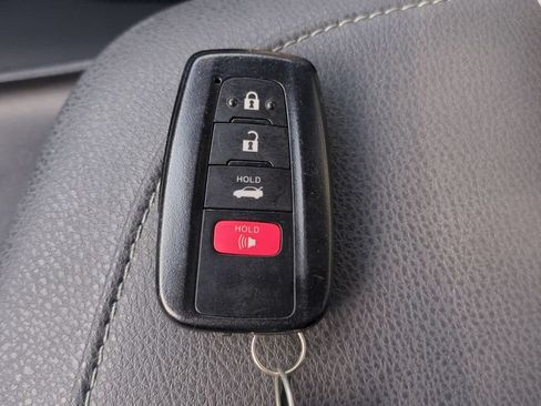 Used 2024 Toyota Camry XLE FWD image 22