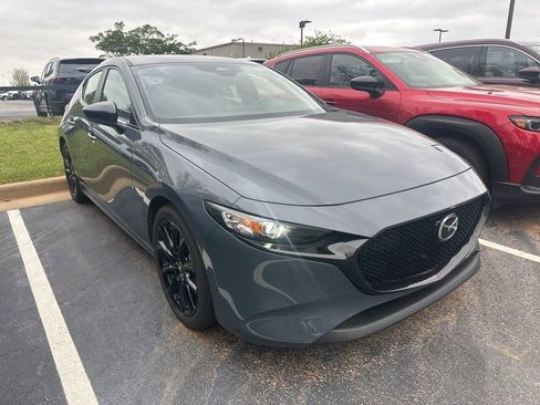 Used 2025 MAZDA MAZDA3 Carbon image 2