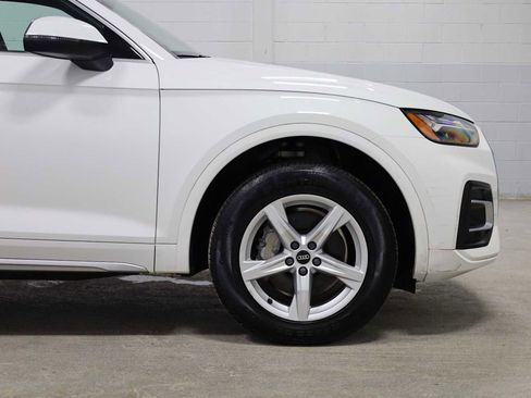 Used 2023 Audi Q5 2.0T Premium w/ Convenience Package image 11