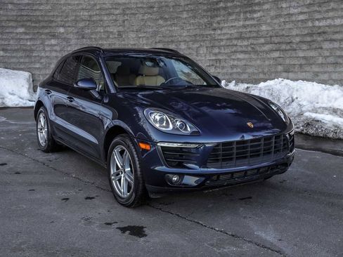 Used 2017 Porsche Macan image 2