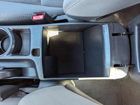 Used 2016 Hyundai Elantra SE FWD image 20