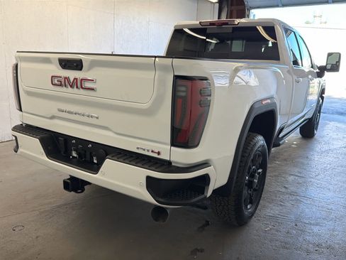 New 2026 GMC Sierra 2500 AT4 w/ AT4 Premium Plus Package image 5