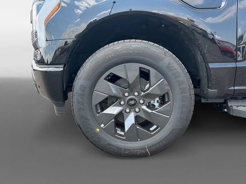 New 2025 Ford F150 Lightning Flash image 36