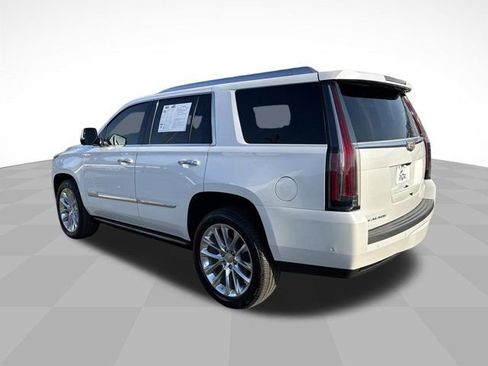 Certified 2019 Cadillac Escalade Premium Luxury RWD image 6