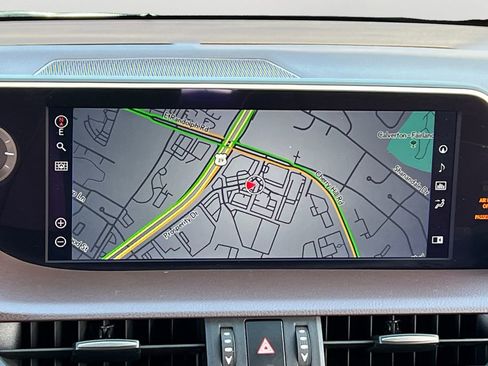 Used 2021 Lexus ES 350 w/ Premium Package image 19