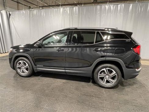Used 2021 GMC Terrain SLT image 10