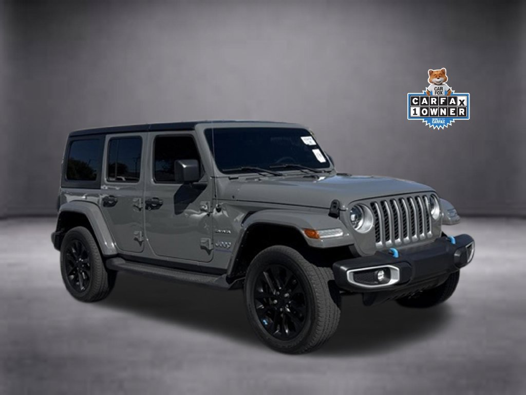 Used 2023 Jeep Wrangler Unlimited Sahara AWD/4WD image 2