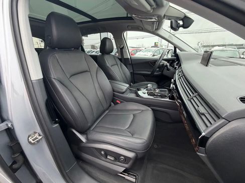 Used 2018 Audi Q7 3.0T Prestige image 18