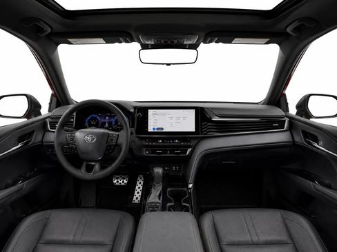Used 2025 Toyota Camry XSE FWD image 13