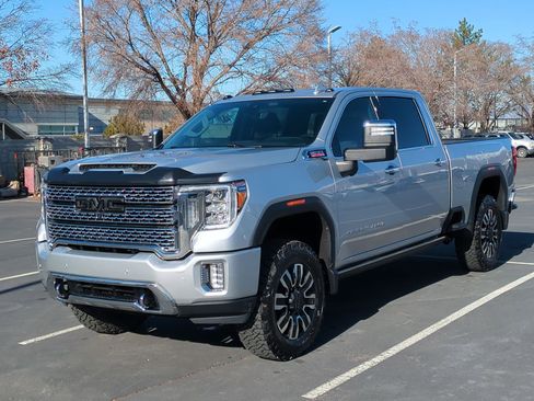 Used 2021 GMC Sierra 2500 Denali w/ Denali Ultimate Package image 10