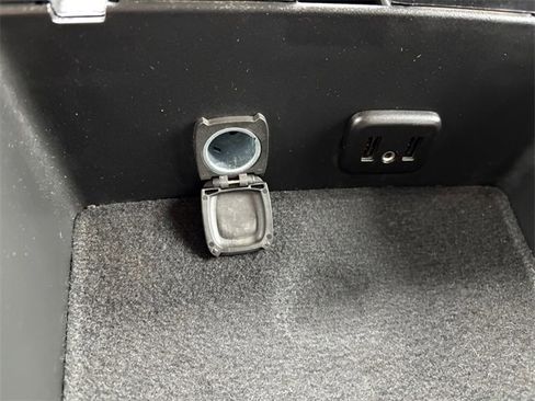 Used 2018 GMC Sierra 3500 4x4 Regular Cab w/ Sierra Convenience Package image 22