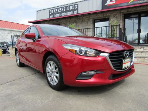 Used 2018 MAZDA MAZDA3 Sport image 6