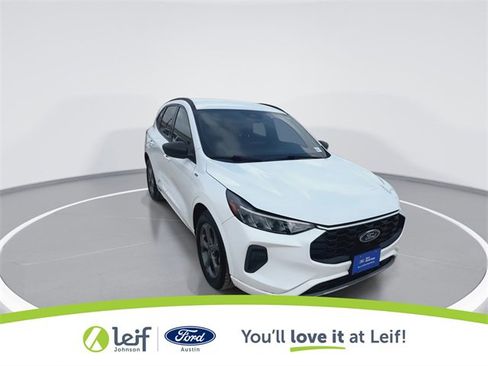 Certified 2023 Ford Escape ST-Line image 3