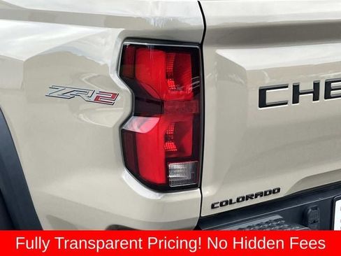 Used 2024 Chevrolet Colorado ZR2 w/ ZR2 Convenience Package III AWD/4WD image 5
