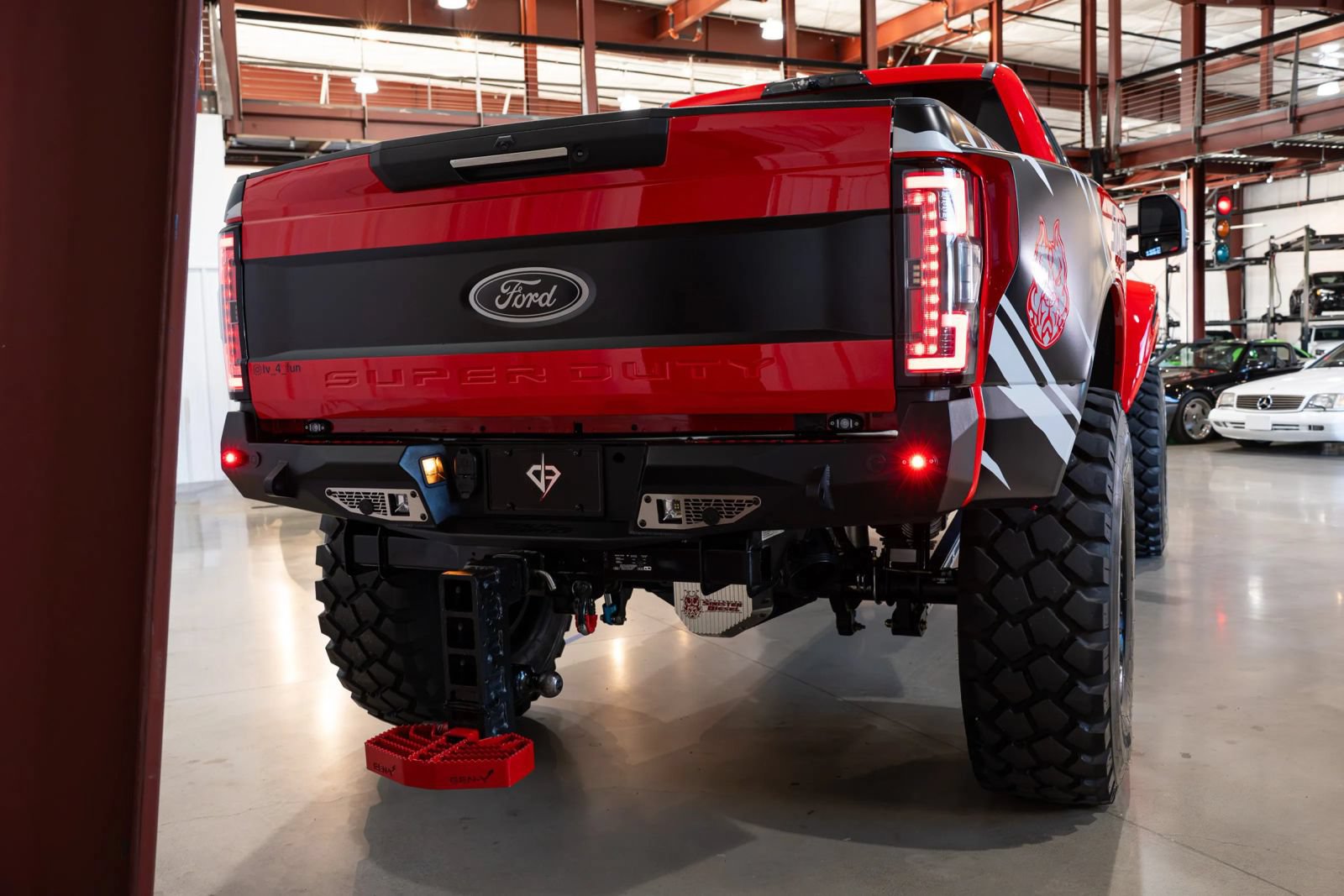 Used 2018 Ford F350 Lariat w/ Lariat Ultimate Package AWD/4WD image 6