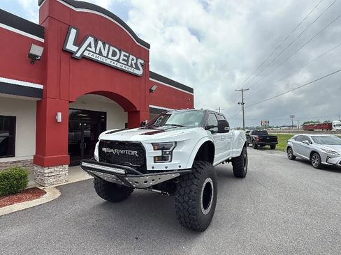 Used 2022 Ford F250 Lariat w/ Lariat Ultimate Package AWD/4WD image 62