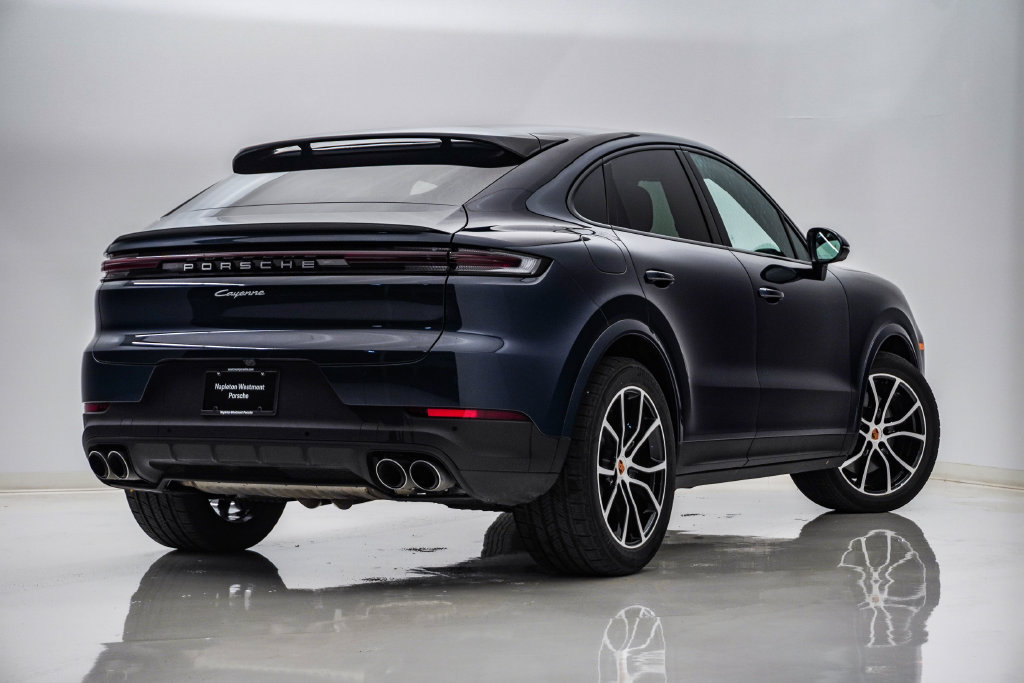 Certified 2026 Porsche Cayenne Coupe AWD/4WD image 11