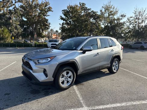 Used 2021 Toyota RAV4 XLE image 7