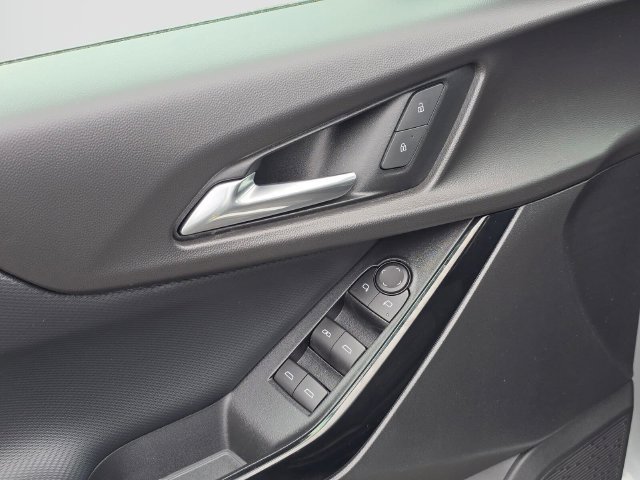 Used 2025 Chevrolet Equinox LT FWD image 22