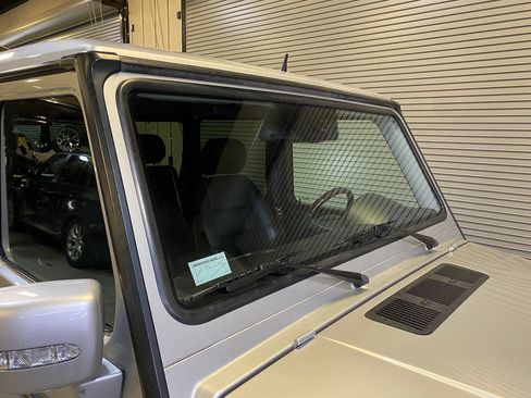 Used 2003 Mercedes-Benz G 500 image 29