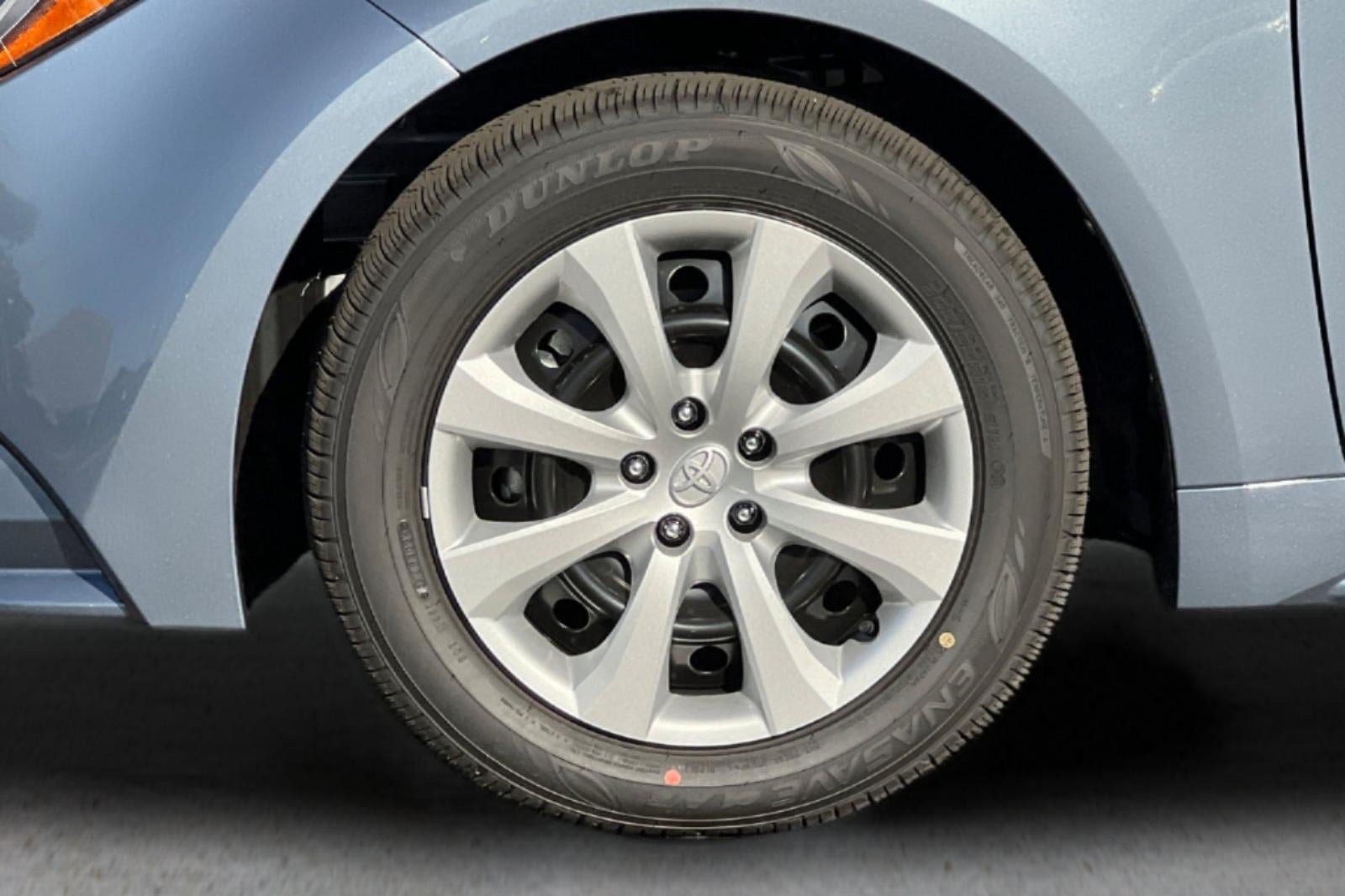 New 2027 Toyota Corolla LE FWD image 30