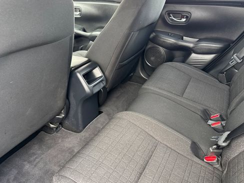 Used 2024 Honda HR-V LX image 27