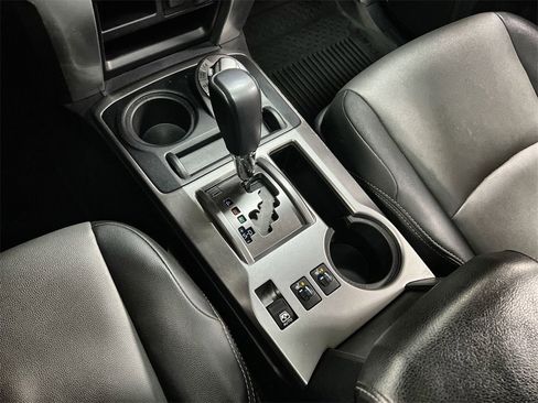 Used 2021 Toyota 4Runner SR5 Premium image 36