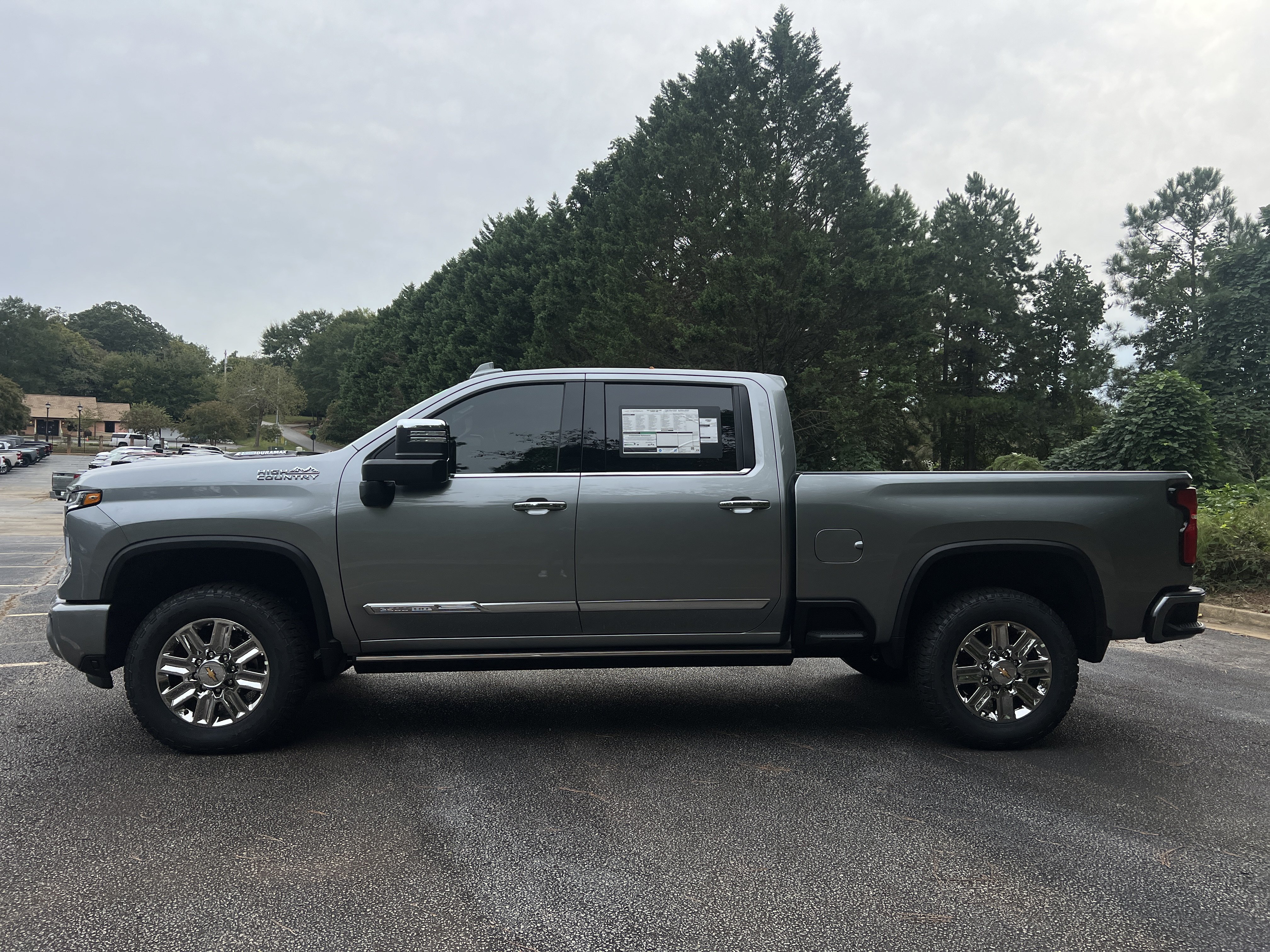 New 2026 Chevrolet Silverado 2500 High Country w/ High Country Premium Package AWD/4WD image 6