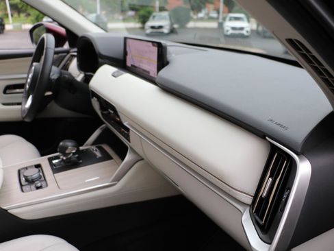 Certified 2026 MAZDA CX-90 Plug-In Hybrid w/ Premium Plus AWD/4WD image 8