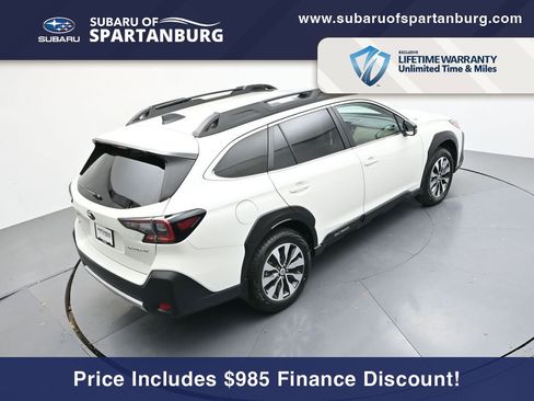Used 2023 Subaru Outback Limited image 24