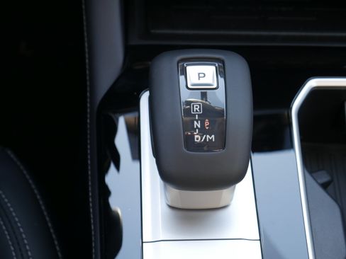 Used 2026 Mitsubishi Outlander AWD image 22