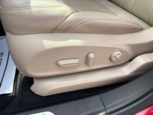 Used 2017 Buick Envision Essence FWD image 26