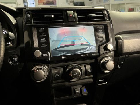 Used 2021 Toyota 4Runner TRD Off-Road Premium image 27