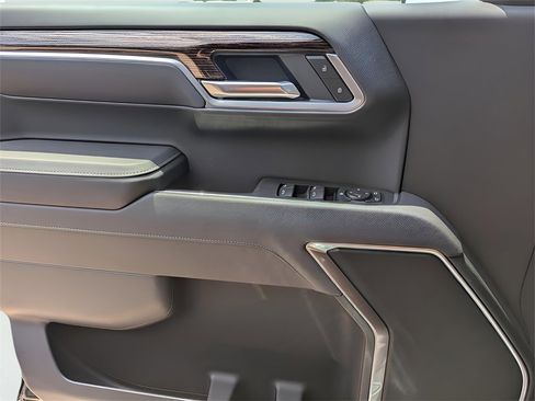 New 2026 GMC Sierra 1500 Elevation image 20