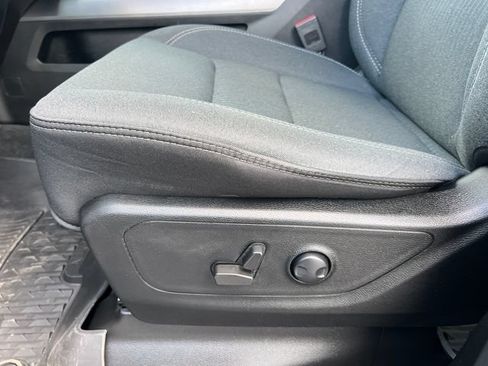 Used 2022 RAM 1500 Big Horn AWD/4WD image 12