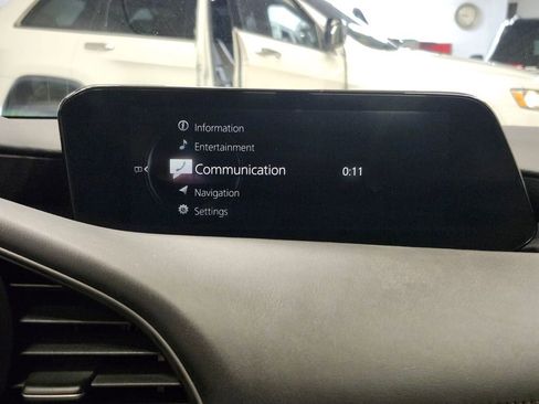 Used 2021 MAZDA MAZDA3 s image 19