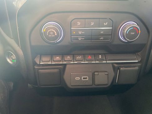 Used 2022 Chevrolet Silverado 1500 Custom w/ LPO, Dark Essentials Package image 7