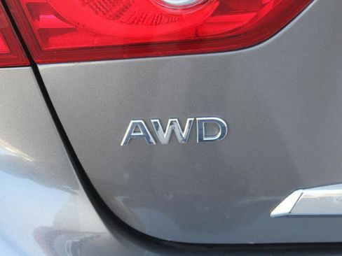 Used 2015 INFINITI Q50 Premium w/ Navigation Package AWD/4WD image 11