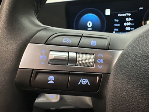 Certified 2025 Hyundai Kona SEL image 20