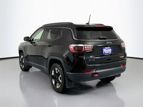 Used 2018 Jeep Compass Trailhawk w/ Leather Interior Group AWD/4WD image 7