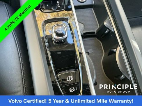 Certified 2025 Volvo S60 B5 Core image 18