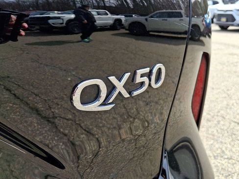 Used 2023 INFINITI QX50 Luxe image 31
