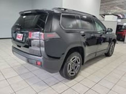 New 2026 Jeep Cherokee Laredo AWD/4WD image 6