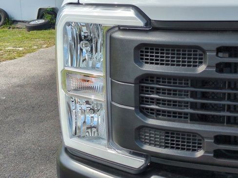 New 2026 Ford F250 XL image 10