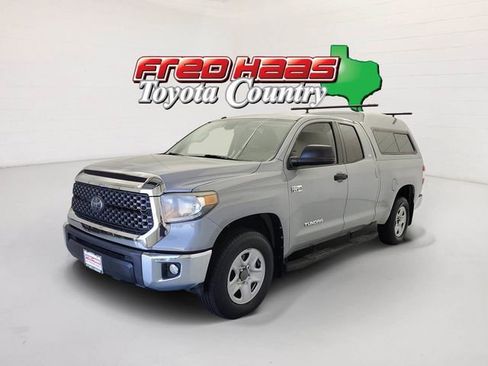 Used 2019 Toyota Tundra SR5 AWD/4WD image 1