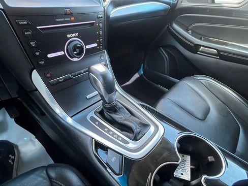 Used 2016 Ford Edge Titanium AWD/4WD image 25